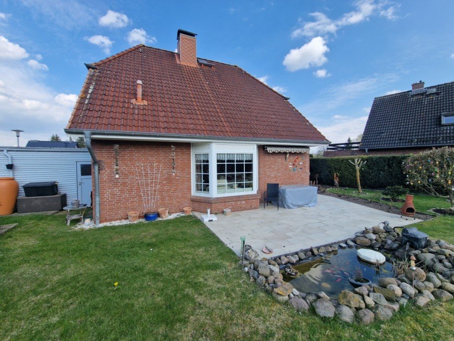 R�ckansicht Einfamilienhaus Dorf Mecklenburg
