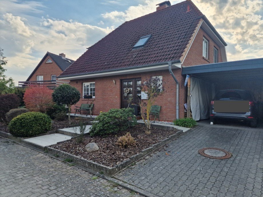 Stra�enansicht 2 Einfamilienhaus Dorf Mecklenburg