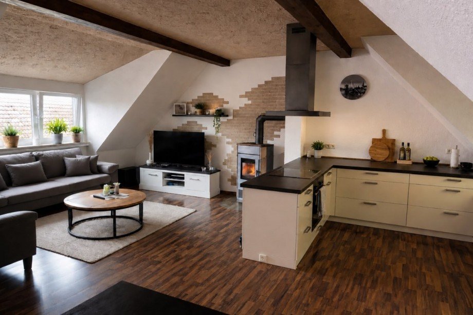 wohnen und kochen DG Doppelhaush�lfte Bastorf