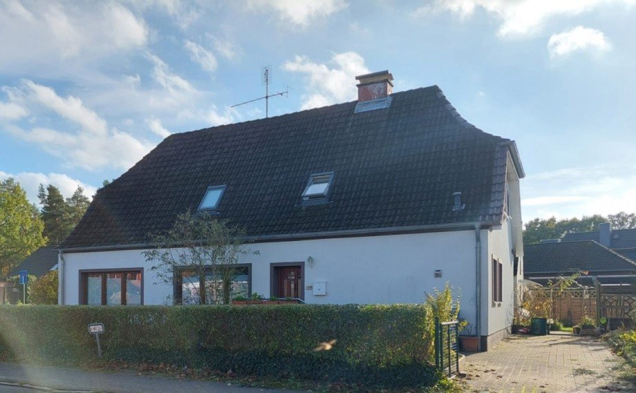 Stra�enamsicht Einfamilienhaus Wahlstedt