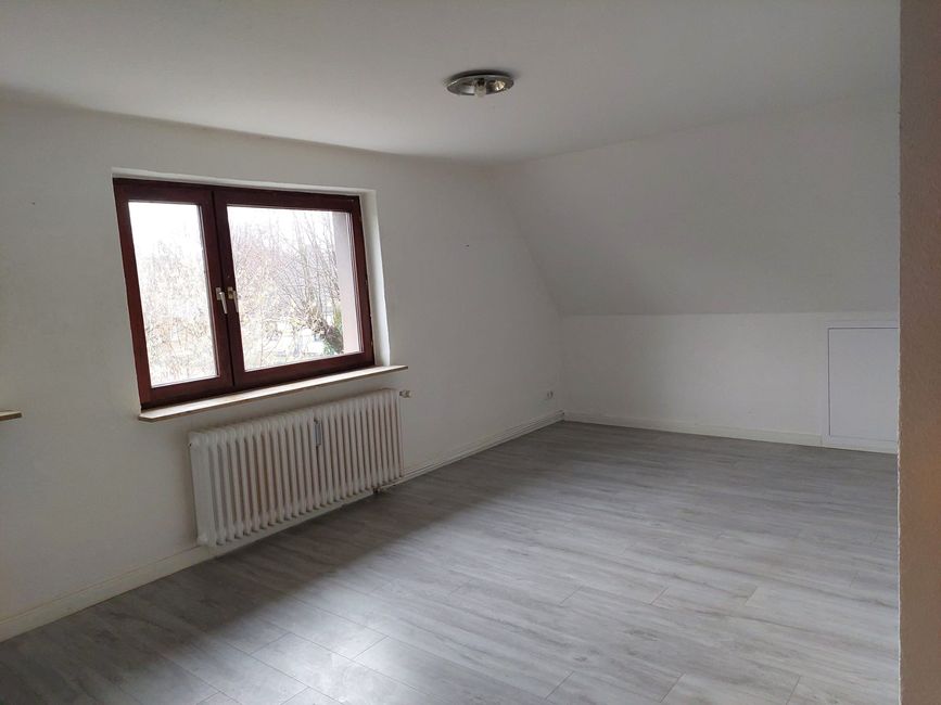 Zimmer Seg.DG Einfamilienhaus Wahlstedt