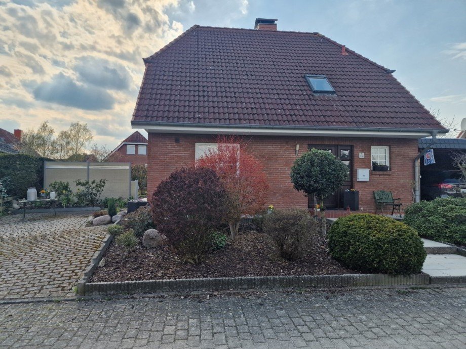 Stra�enansicht 1 Einfamilienhaus Dorf Mecklenburg