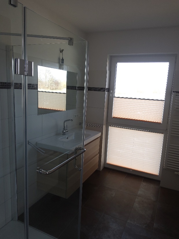 Bad DG Dusche Einfamilienhaus Kr�pelin