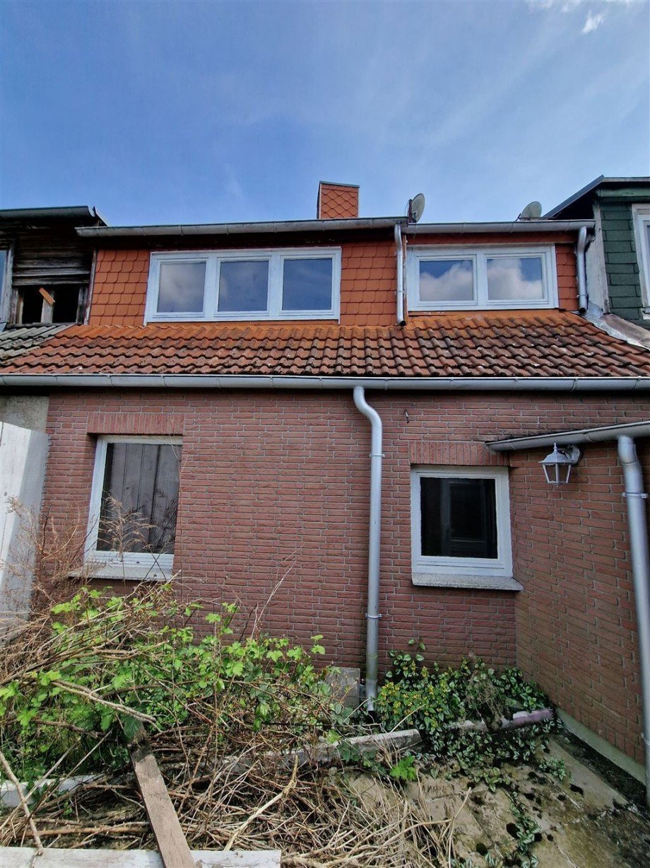 R�ckansicht Reihenmittelhaus Grevesm�hlen