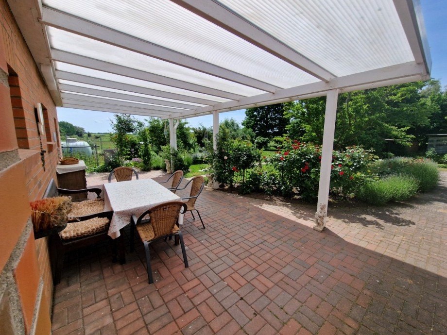 �berdachte Terrasse Bungalow Hohenkirchen